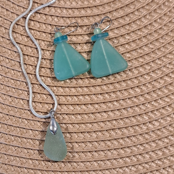 Jewelry - Sea Glass Jewelry, Handcrafted Earrings and Necklace.